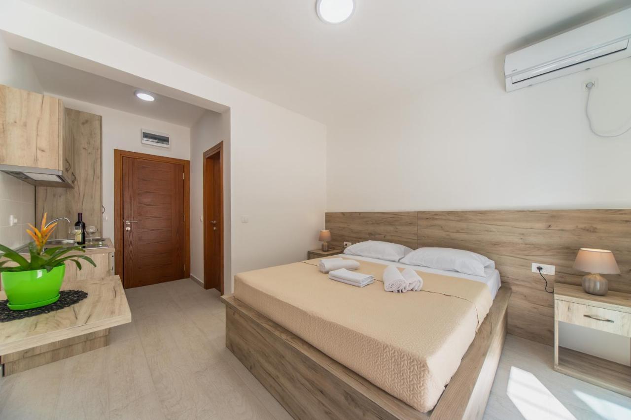 Grejm Lux Family Apartments Petrovac Exterior foto