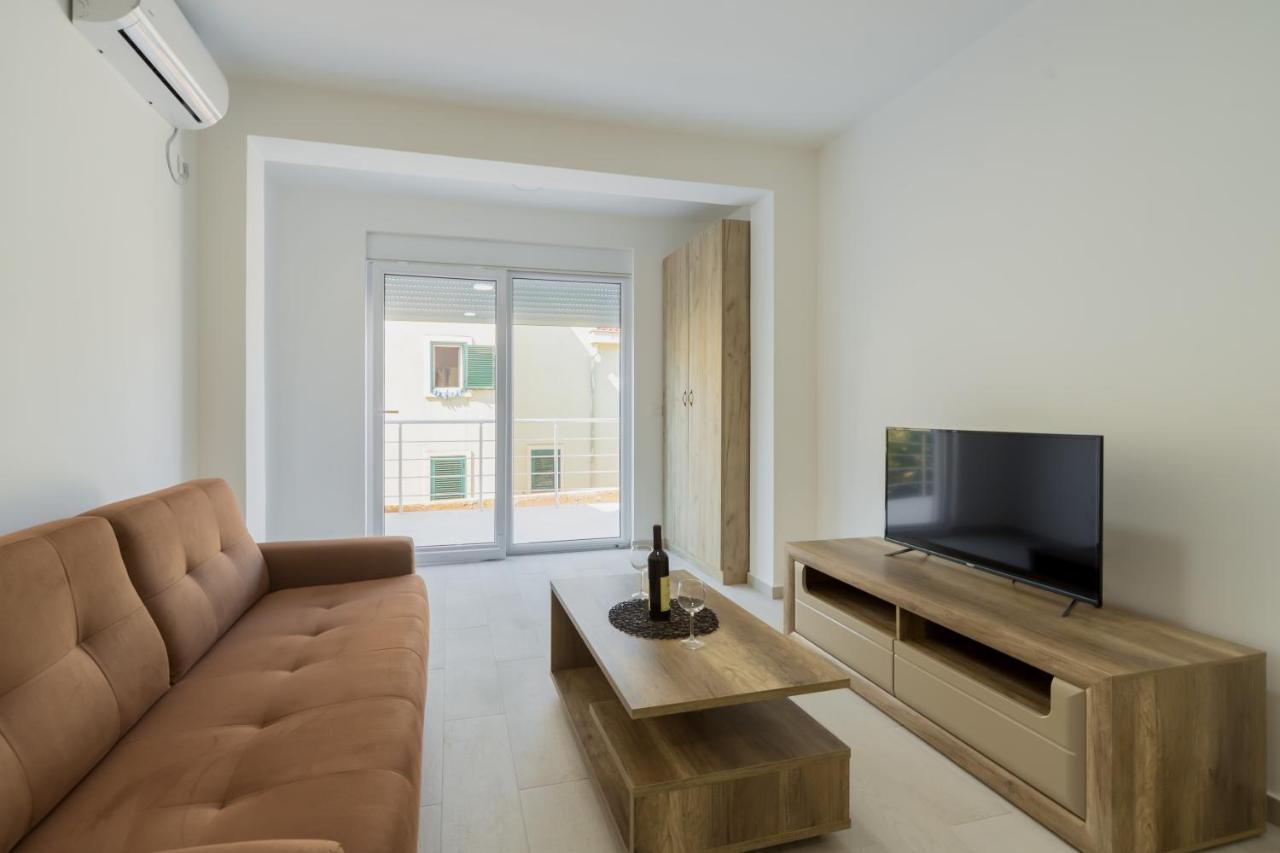 Grejm Lux Family Apartments Petrovac Exterior foto