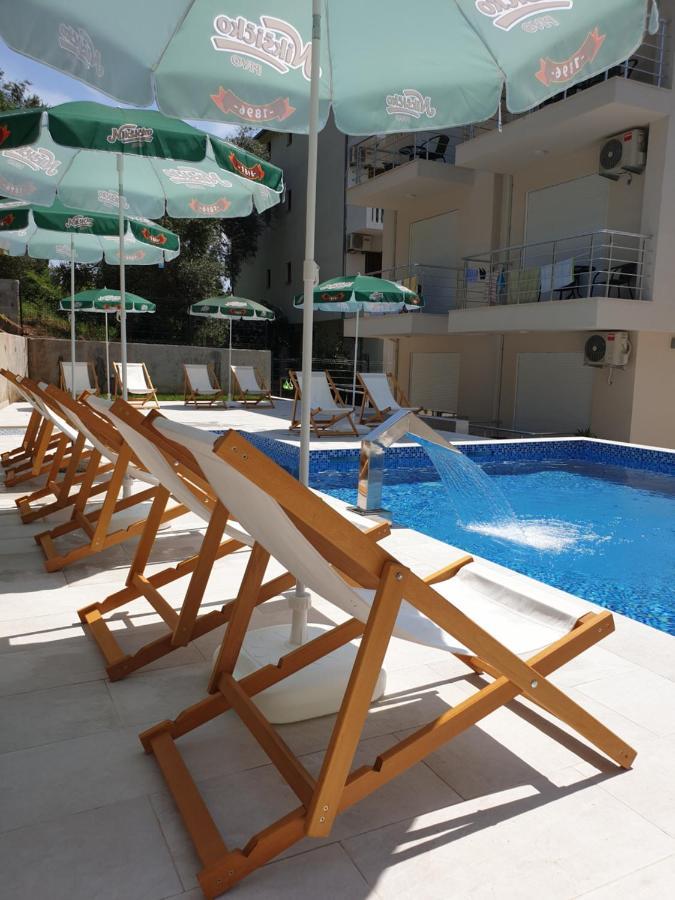 Grejm Lux Family Apartments Petrovac Exterior foto